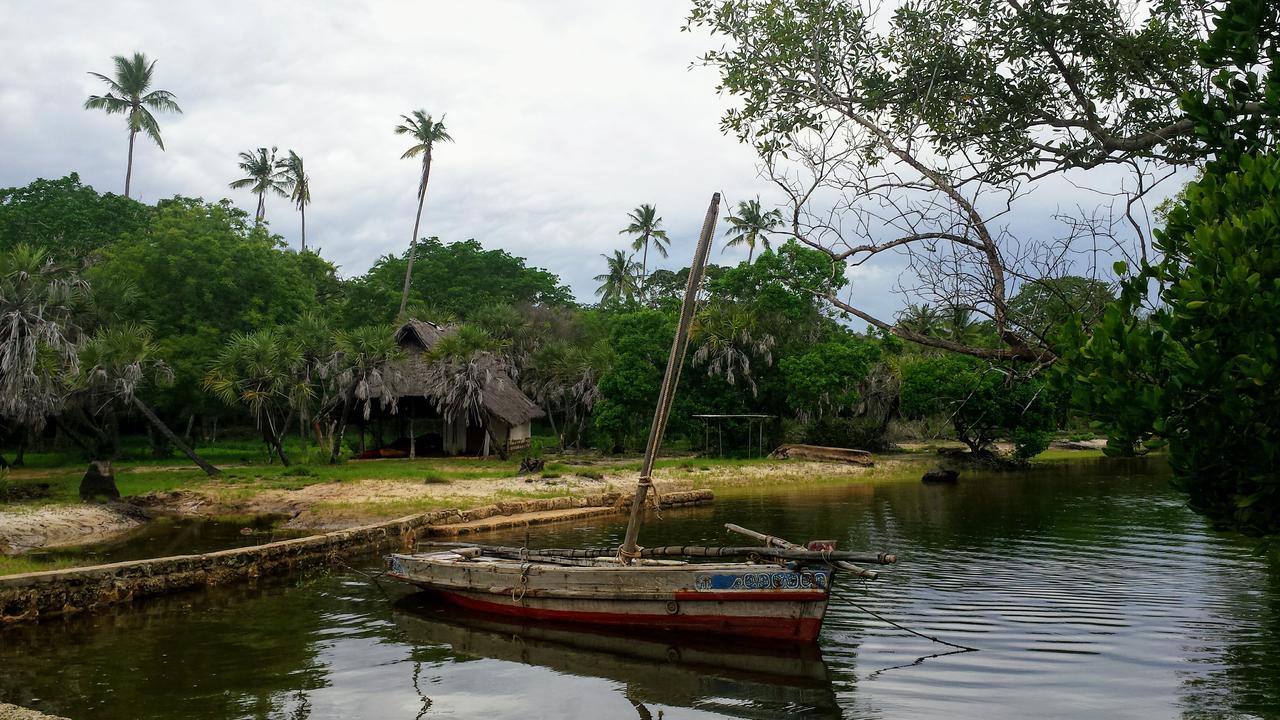 Mikoko Cove Ecolodge Funzi Екстериор снимка